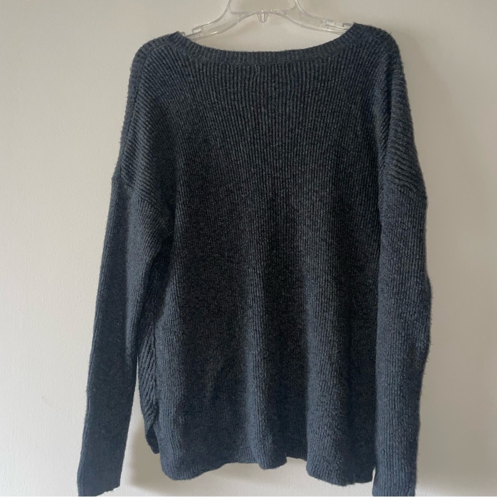 Mossimo Women’s L Charcoal Grey Diagonally Ribbed Boat Neck Sweater - Picture 2 of 3
